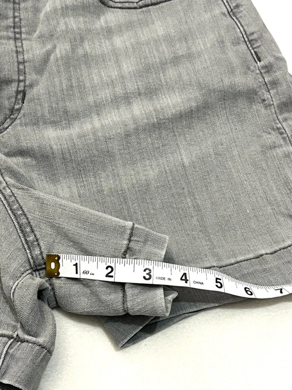 Banana Republic Women’s Light Gray Denim Shorts Plus Size 14